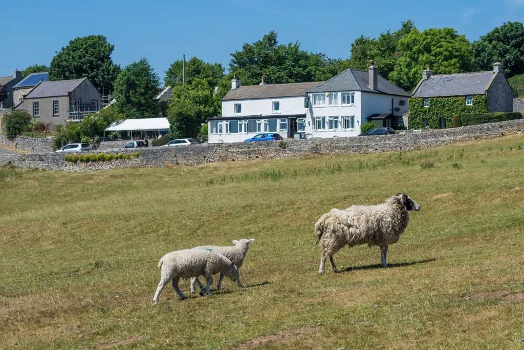 Lathkil Hotel Over Haddon