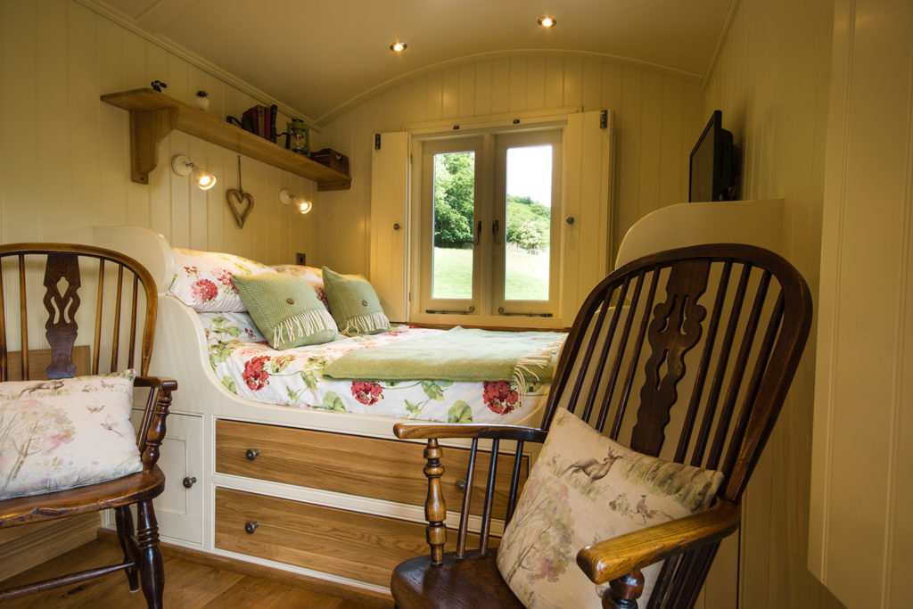 Oaker Farm Holiday Cottages & Haddy's Hut 12