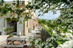 Let's Go Peak District - Peak District Holidays 2