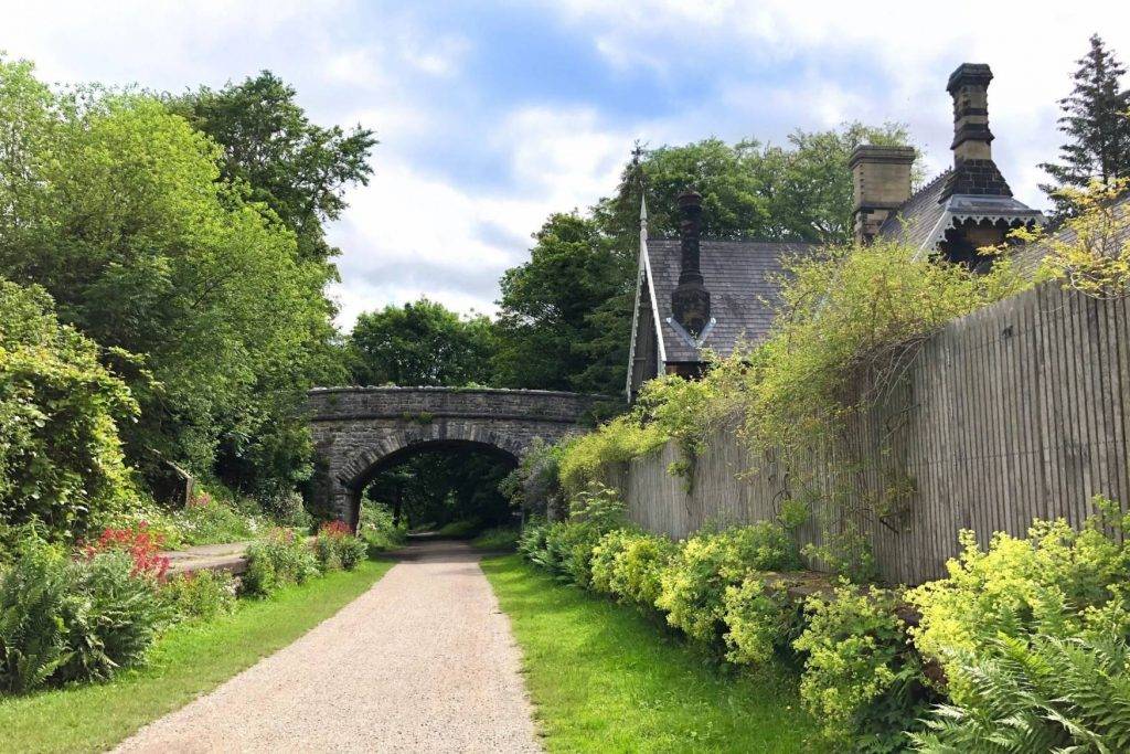 Holiday Cottages in Bakewell : Monsal Trail