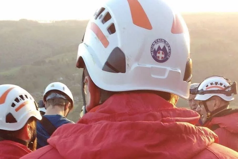 Edale Mountain Rescue Team 6 Edale Mountain Rescue Team