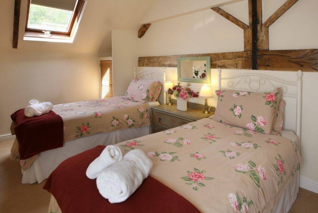 Hopton Hall Holiday Cottages 19
