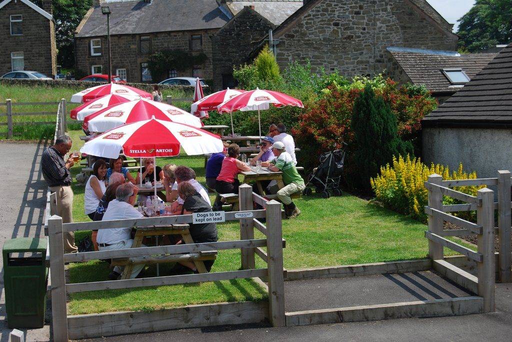 Best Peak District Pubs : The Miners Arms, Eyam