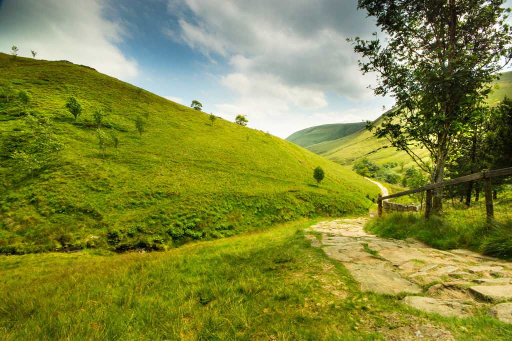 10 Best Days Out in the Peak District : Jacob's Ladder Kinder Scout Edale 