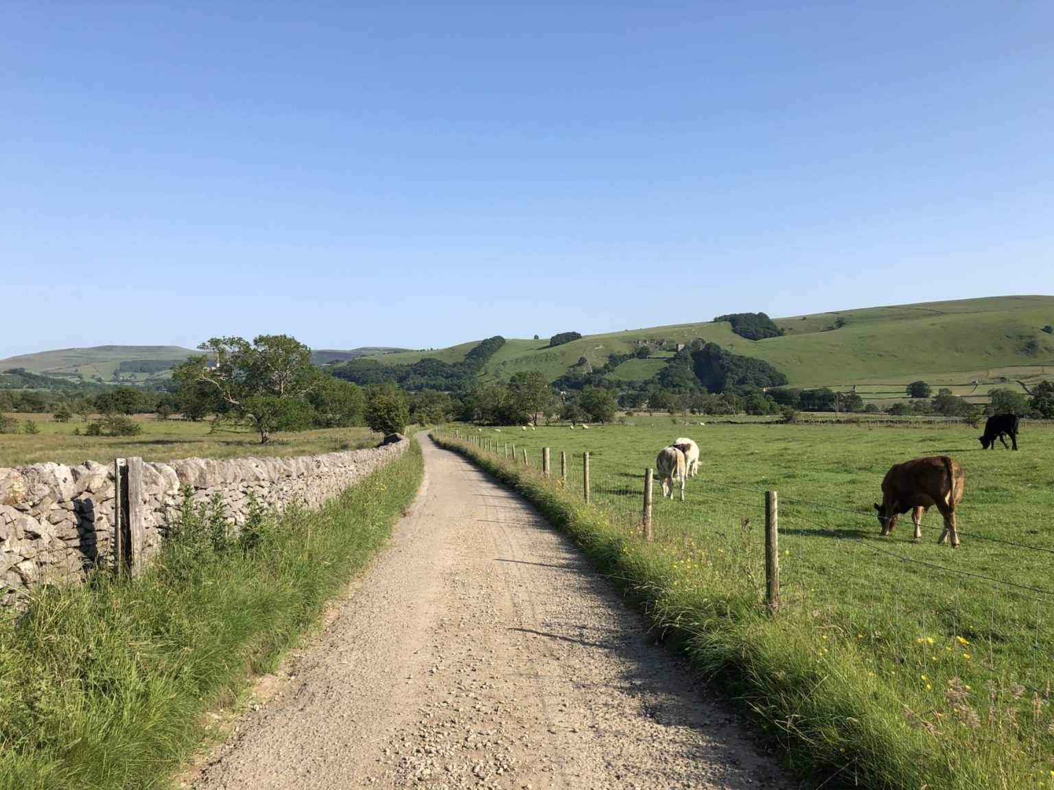 stunning-castleton-circular-walk-via-mam-tor-5-5-miles