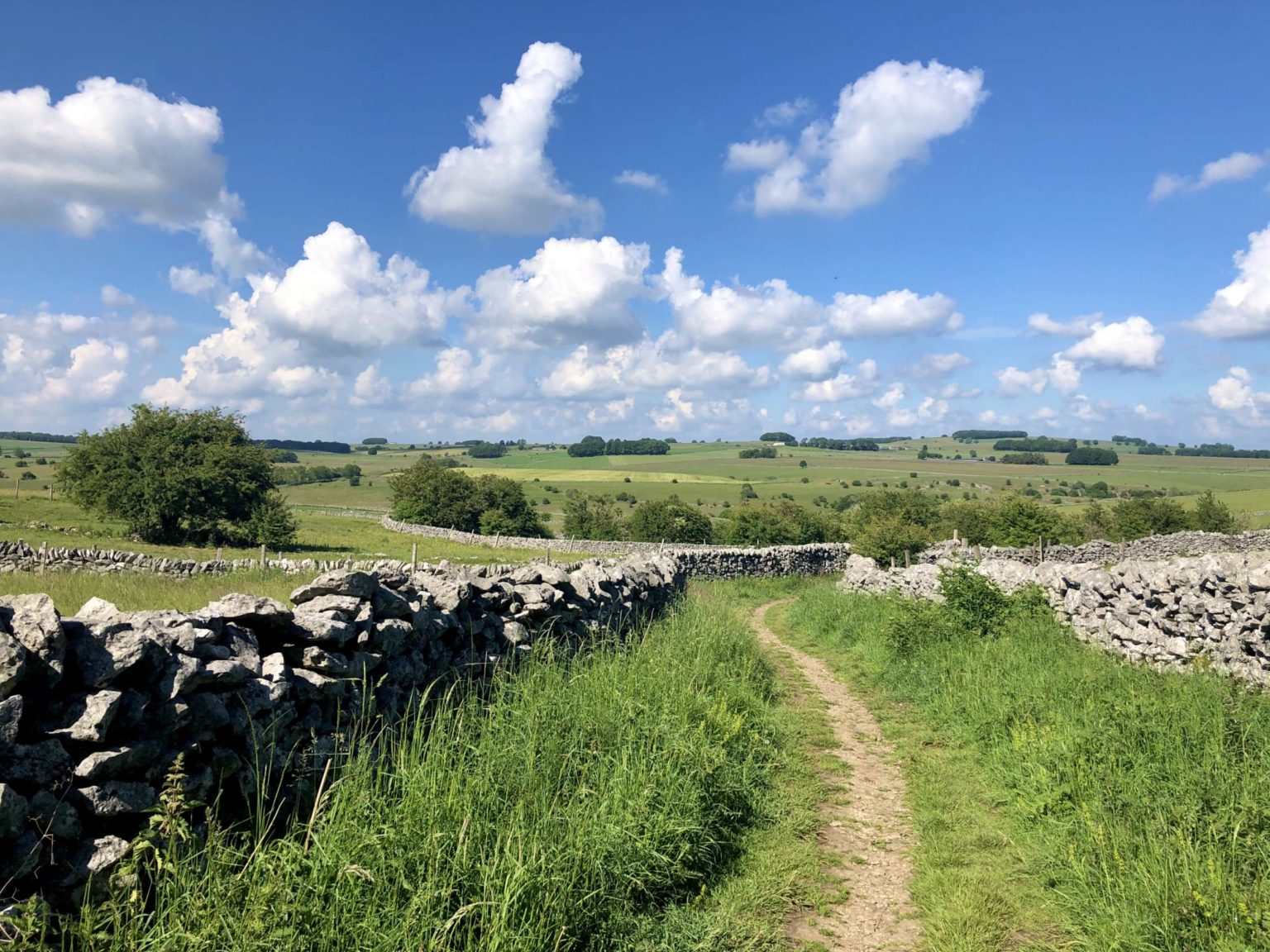 Monyash 6 Peak District Villages : Marvellous Monyash