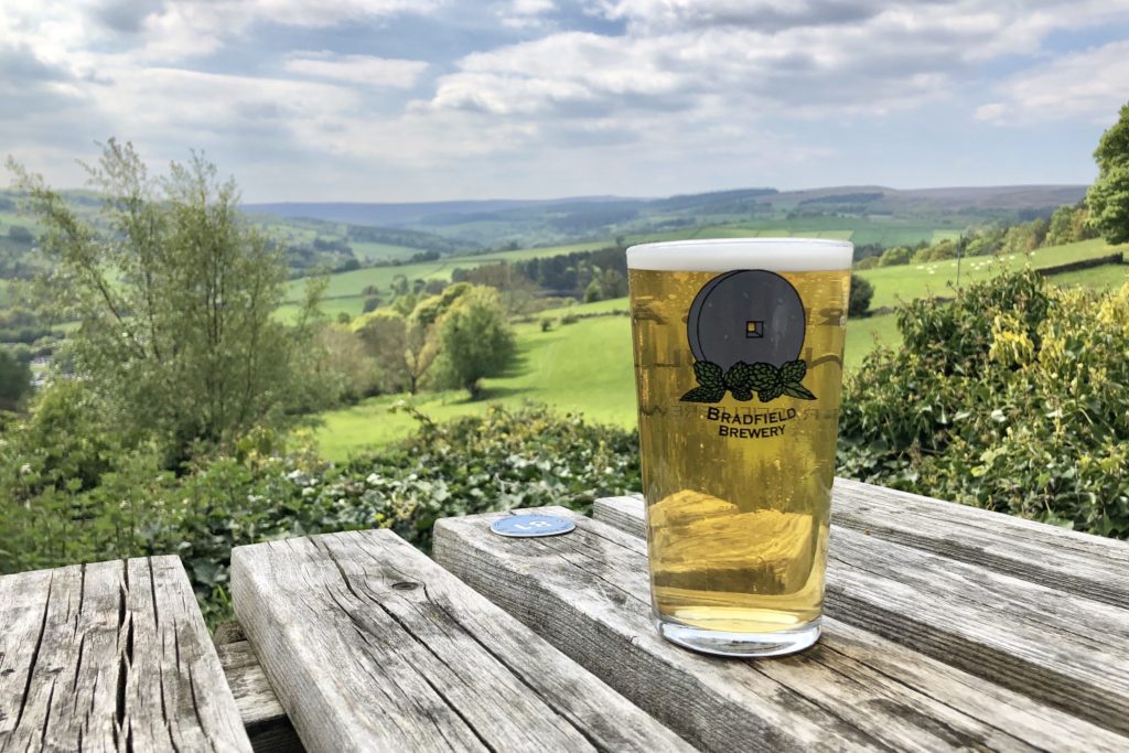 Peak District Walking Trails: Your Complete Guide 15 Pub Walks in the Peak District