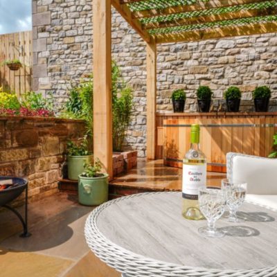Westhills Courtyard