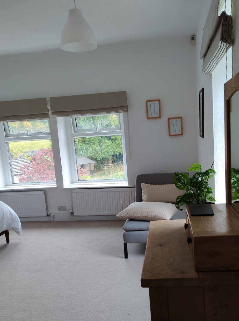 Yew Tree Farm Beautiful farmhouse with garden and stables