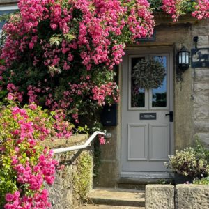 Angel's Cottage 1