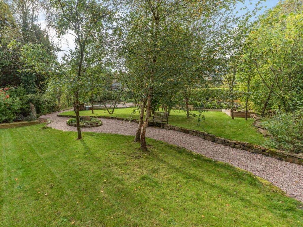 Spring Cottage 5