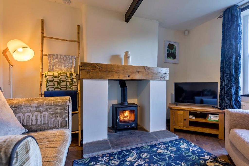 Spring Cottage 1