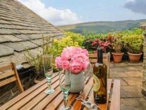 19 The Village, Holme, Holmfirth