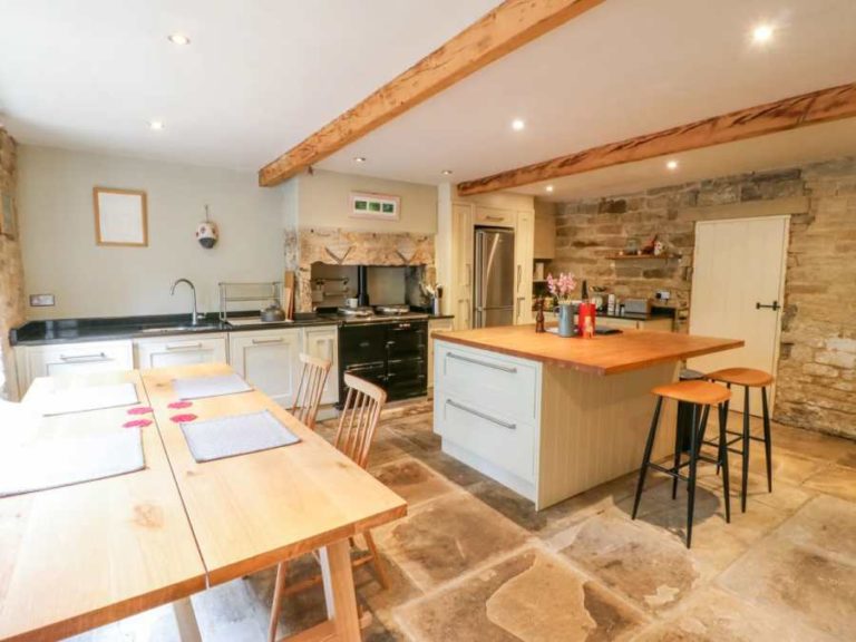 Bamforth Cottage in Tintwistle, Peak District