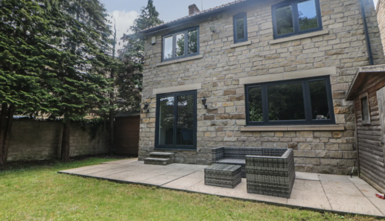 Millhouses Hideaway in Grindleford, Peak District