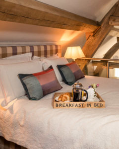 Cruck Barn Cottage 4 Cruck Barn Cottage