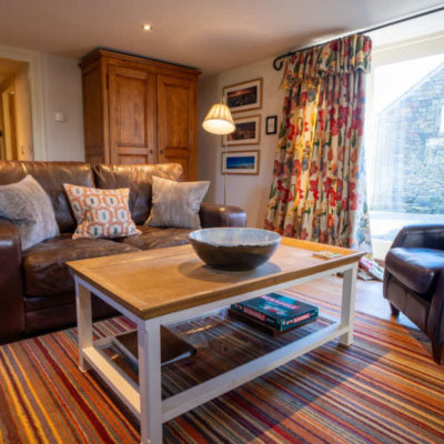 Cruck Barn Cottage