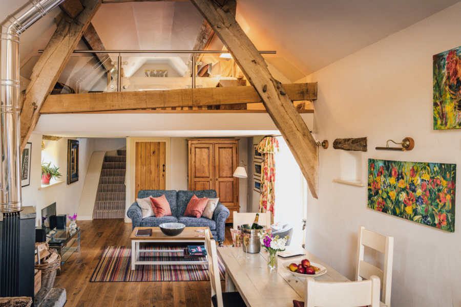 Cruck Barn Cottage 3