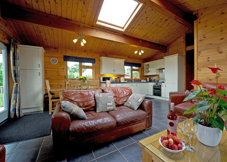 Oaklands Country Lodges 2