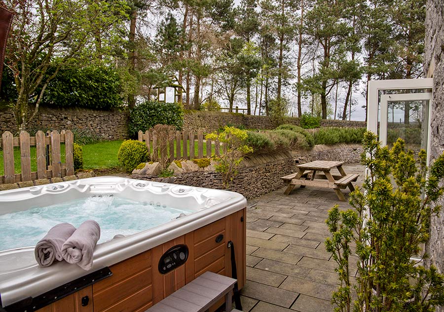 Peak Cottage Collection 17 Peak Cottage Collection